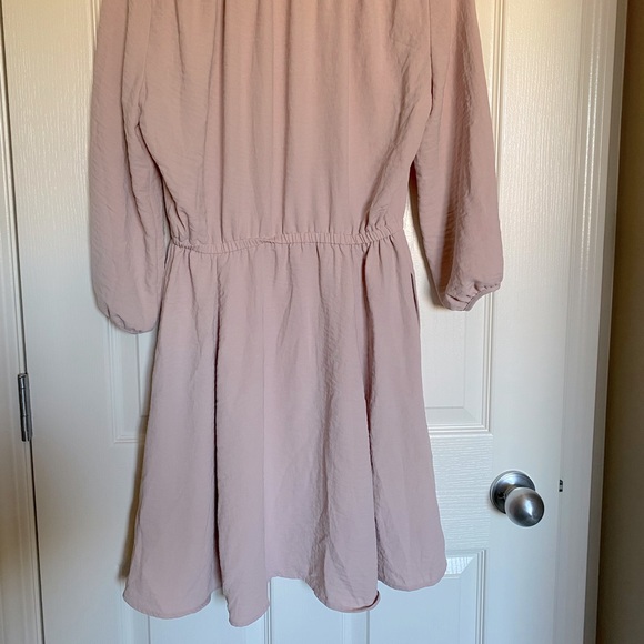 DEX - Picture 3 of 3